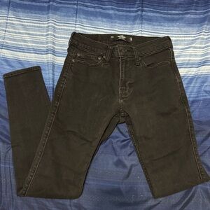 Hollister black super skinny jeans (28x30)